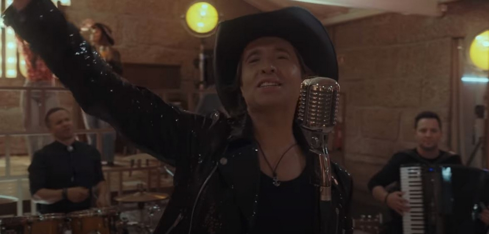 Música de Zé Amaro nomeada para Prémios Play. Reveja "Meu coração de cowboy apaixonado".