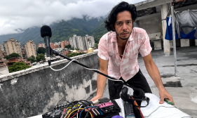 V&iacute;deo mostra rea&ccedil;&atilde;o de m&uacute;sico durante o sismo em Caracas (com v&iacute;deo)