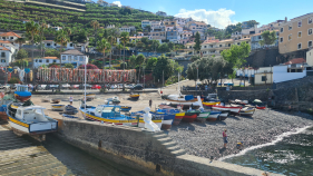 Menina sofre queda de 3 metros, em C&acirc;mara de Lobos