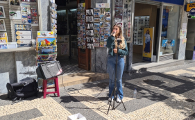 Cantora de rua: Beatriz Abrunhosa (com v&iacute;deo)